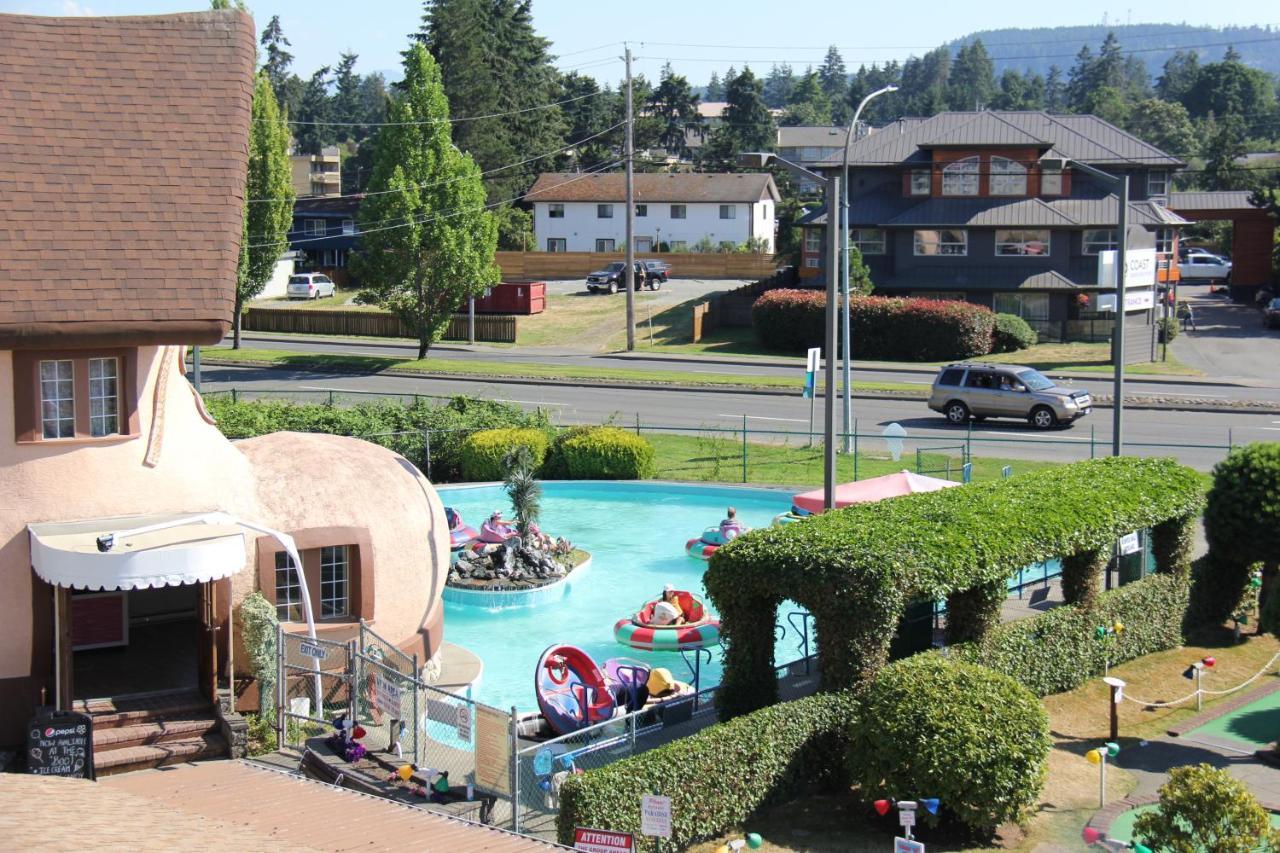 Sea Edge Motel Parksville Bagian luar foto