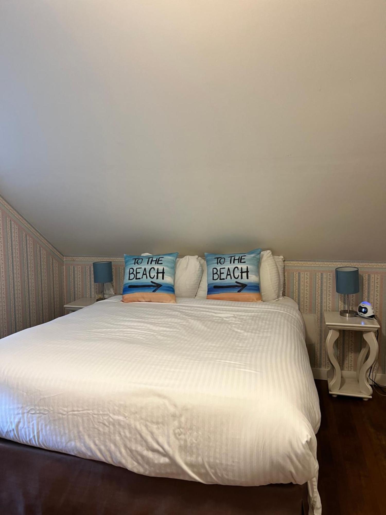 Sea Edge Motel Parksville Ruang foto